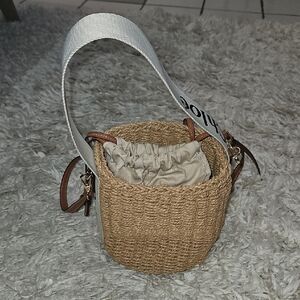 Woody small leather-trimmed raffia basket bag